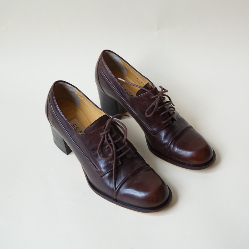 Coach Brown Leather Oxford Cap Toe Lace Up Heel Pump - Size 6.5